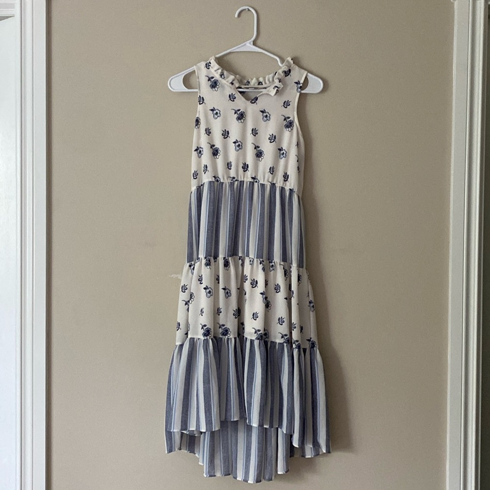 Pippa & Julie Pastourelle Waterfall Bohemian Flowy Colorblock Maxi Dress